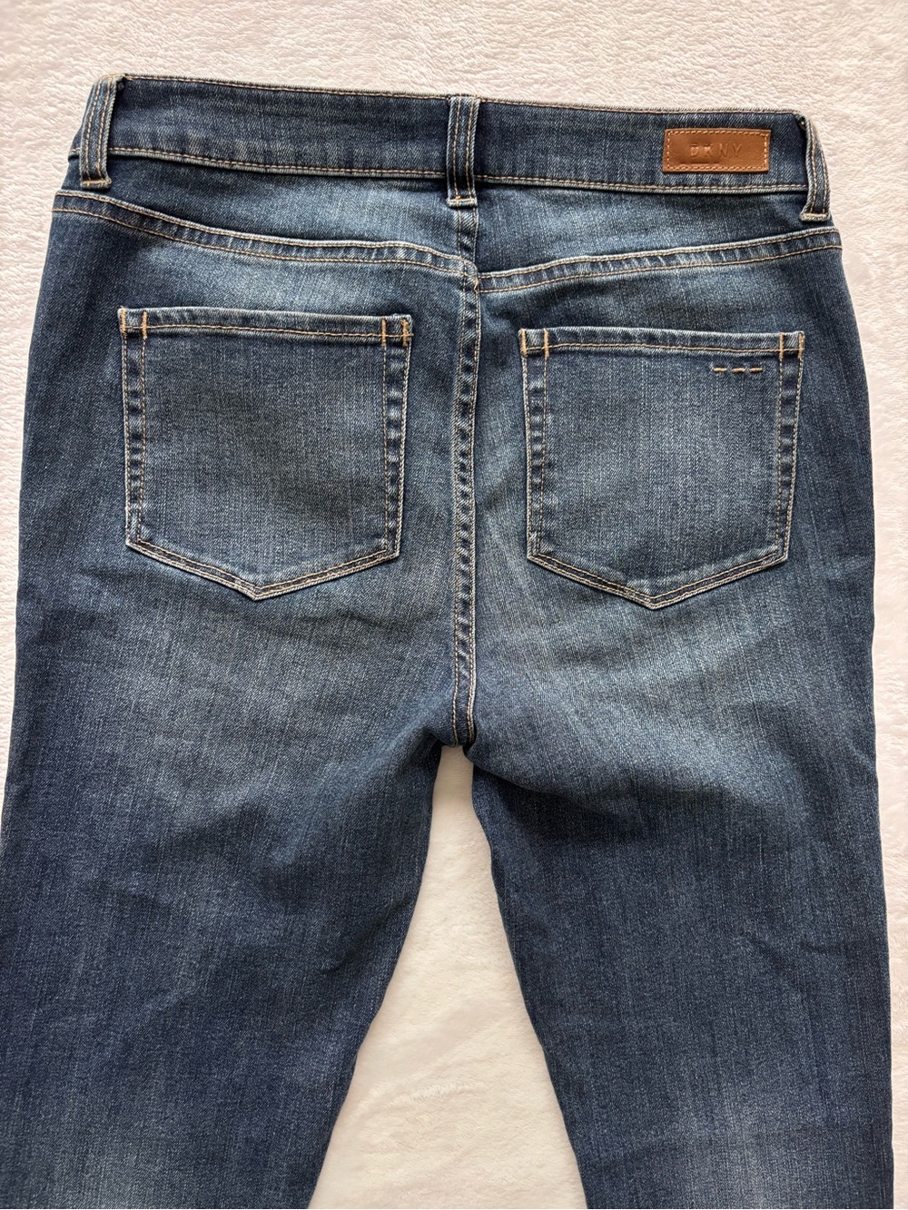 DKNY Mid Rise Colorblock Patchwork Skinny Blue Jeans--EUC--28/6 - Picture 7 of 16